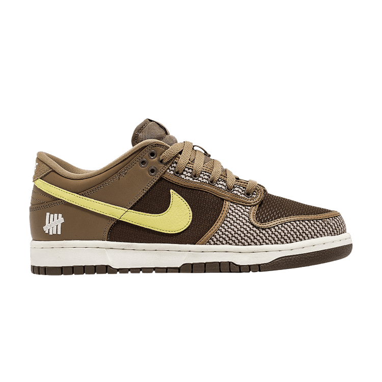 Nike Dunk Low SP Undefeated Canteen Dunk vs. AF1 Pack